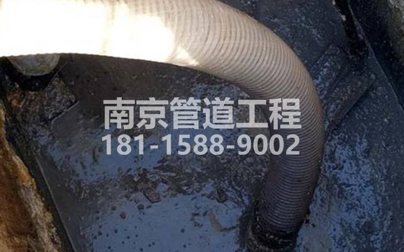 213东坝抽粪
